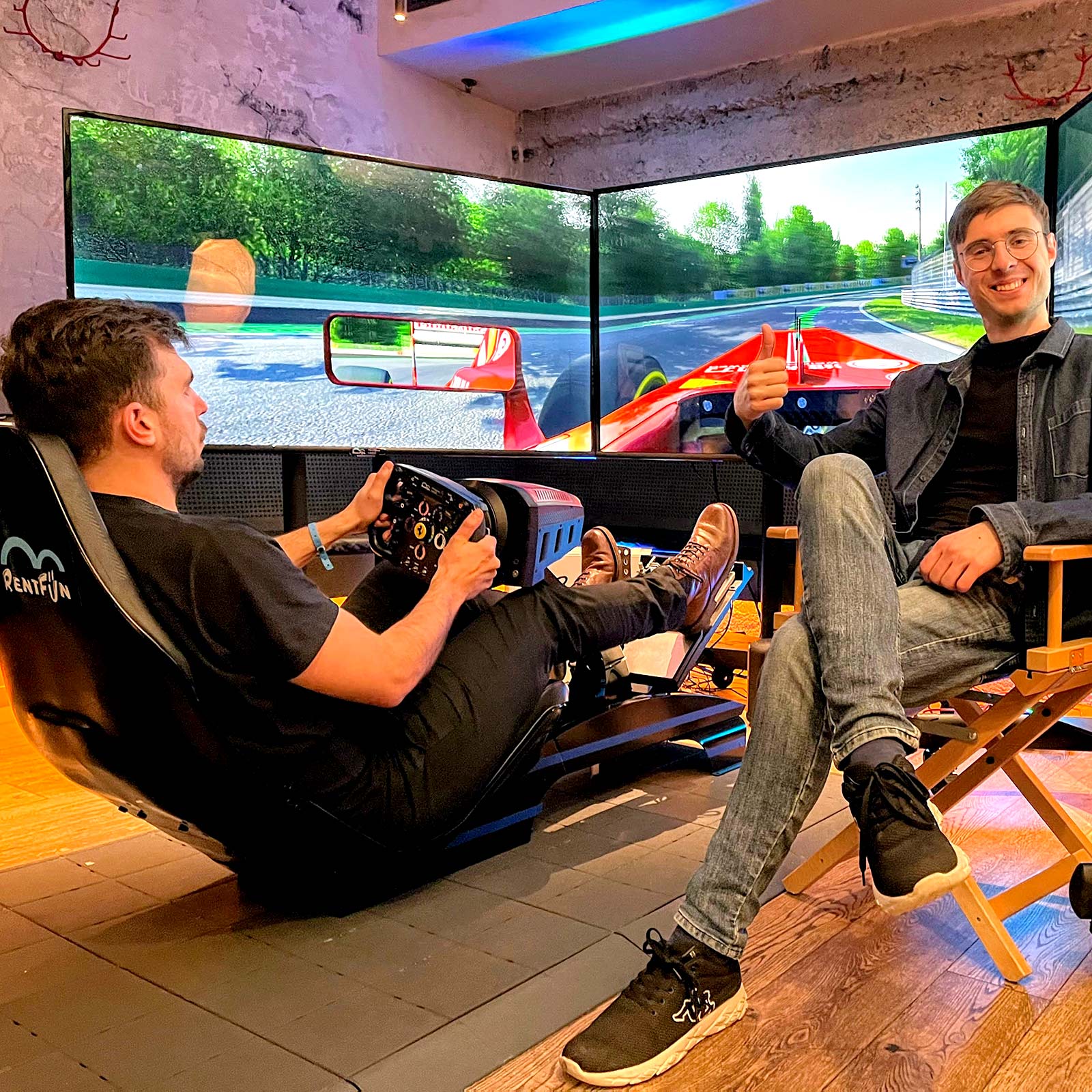 F1R trenažer Esports soutěže o nejrychlejší kolo | Praha, CZ